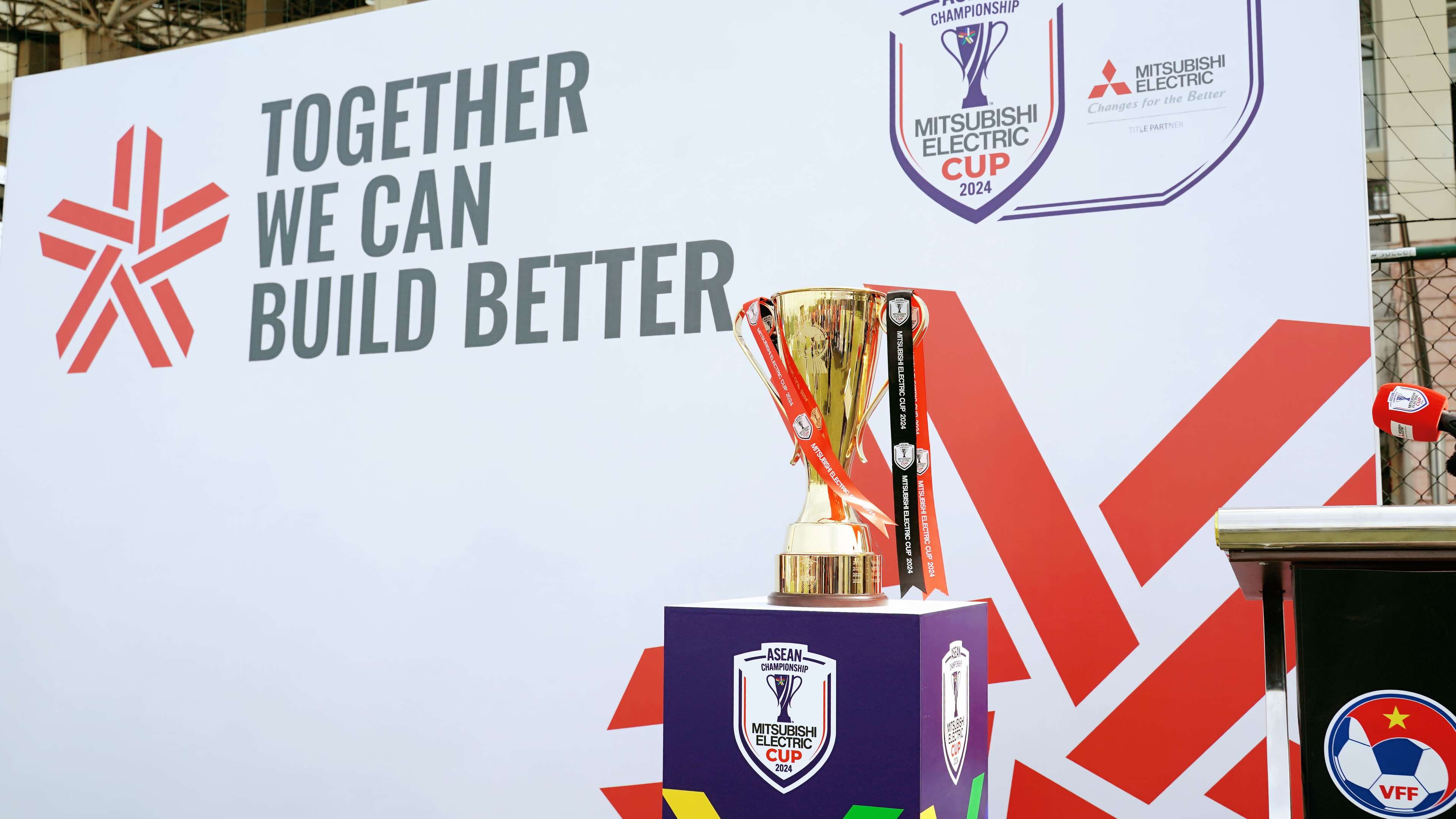 个方面深入 个方面深入